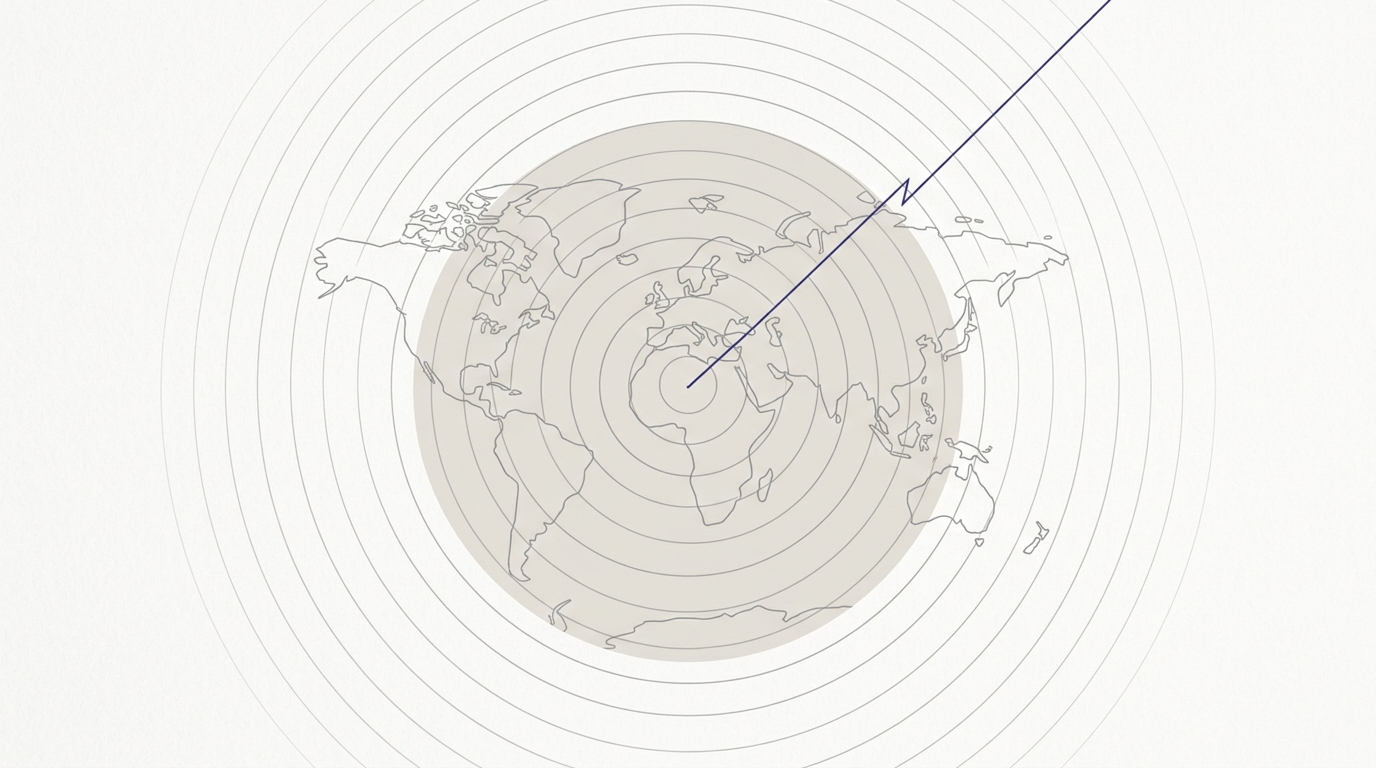 Globo terráqueo con círculos concéntricos y línea índigo que representa señales de localidad en LLM y geolocalización.